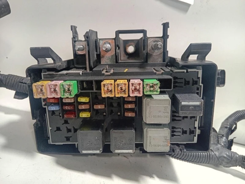 Scatola Fusibili 6C1T-14A067-AA Ford Transit IV 2000