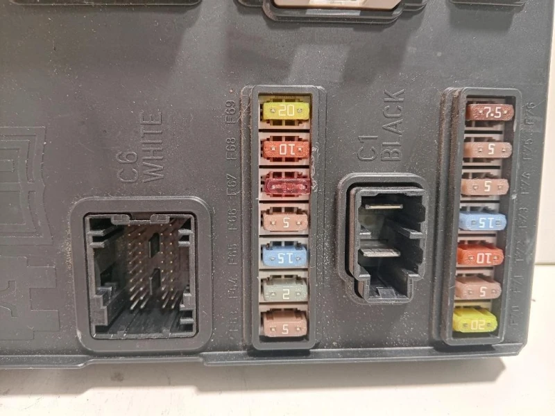 Scatola Fusibili SCATOLA FUSIBILI Ford Transit V 2006