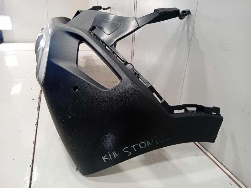 Paraurti POST 86612-H8400 Kia Stonic 2017