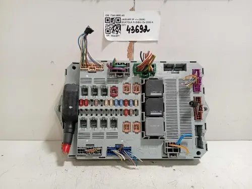 Scatola Fusibili 7340-9553-40 Jaguar XF I 2008