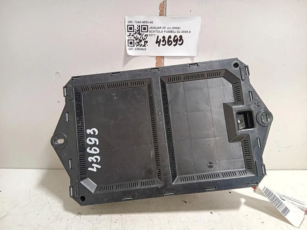 Scatola Fusibili 7340-9553-40 Jaguar XF I 2008