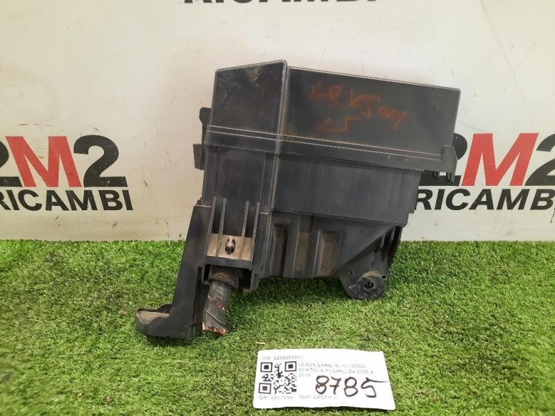 Scatola Fusibili 8266253060 Lexus Serie IS II 2006