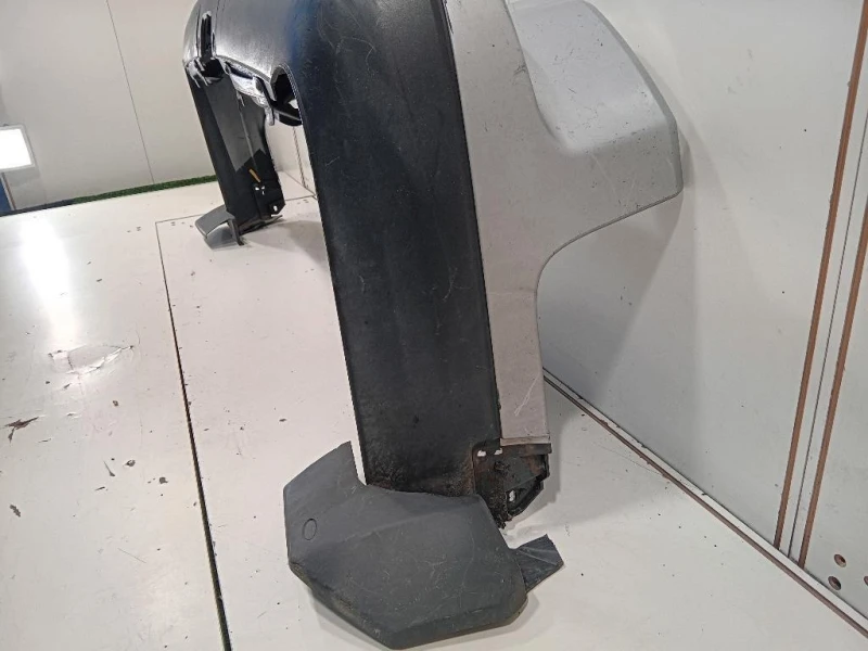 Paraurti POST DPO000031PCL Land Rover Discovery IV 2010