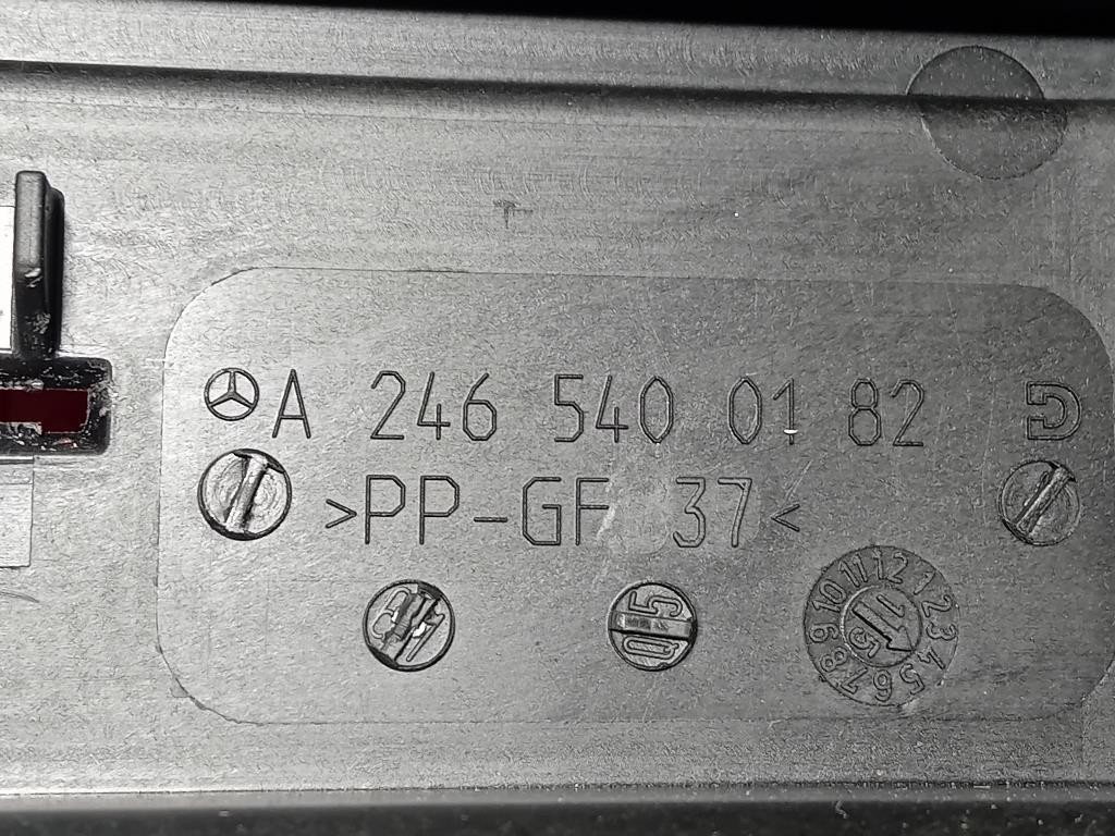 Scatola Fusibili A2465400182 Mercedes Classe A W176 2015