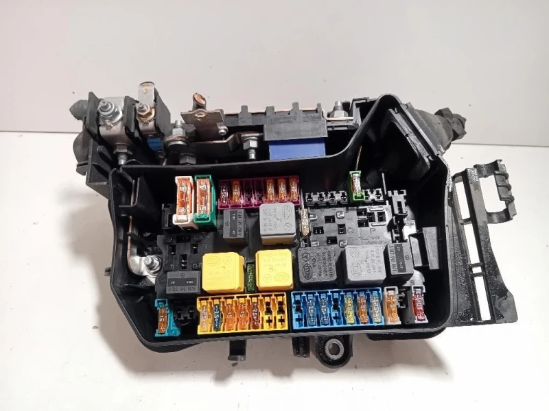 Scatola Fusibili A2465400182 Mercedes Classe A W176 2015