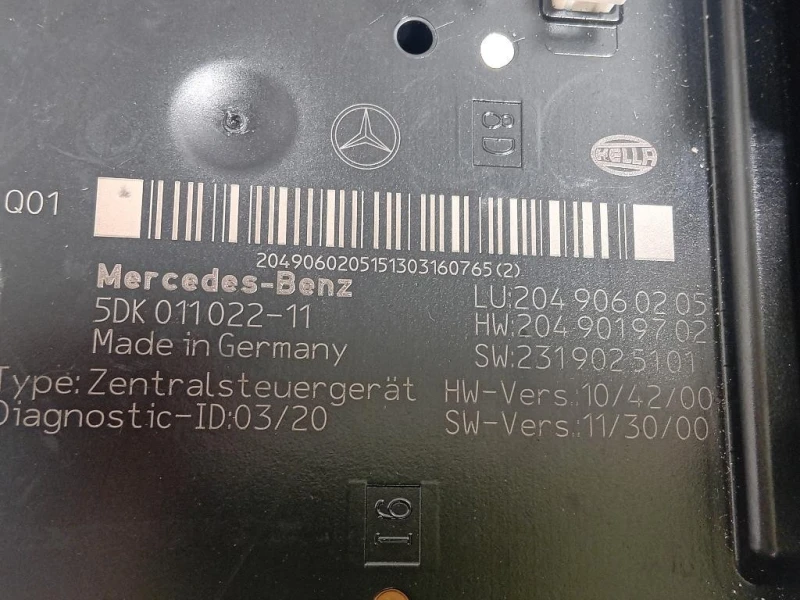 Scatola Fusibili 2049060205 Mercedes Classe C W204 2011