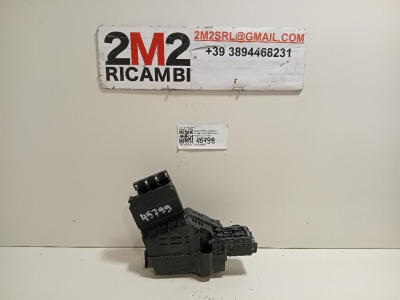 Scatola Fusibili T1015261N Mercedes Classe ML W166 2012