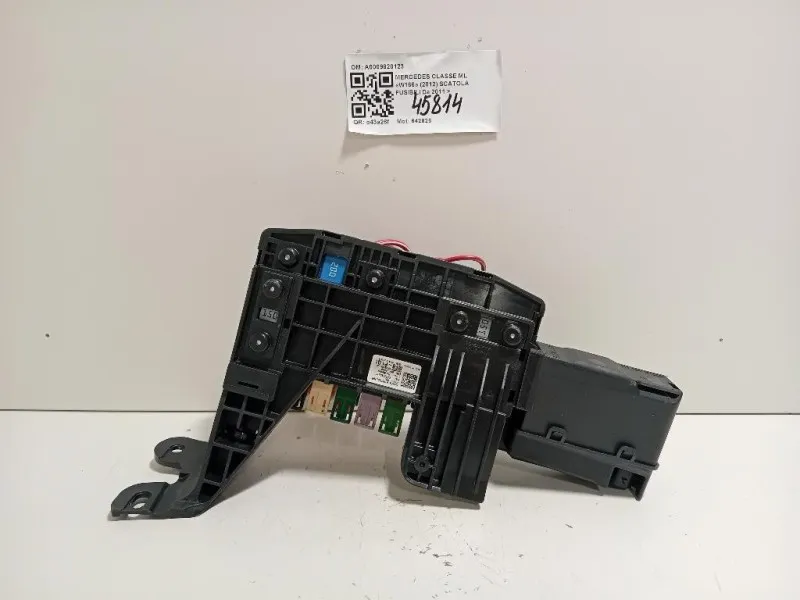 Scatola Fusibili A0009820123 SCATOLA SICUREZZA Mercedes Classe ML W166 2012