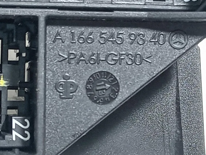 Scatola Fusibili A1665459840 Mercedes Classe ML W166 2012