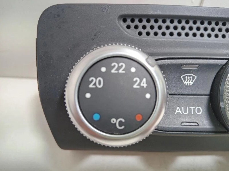 Modulo Comando Riscaldamento Clima 8X0820043B Audi A1 8XA Sportback 2012