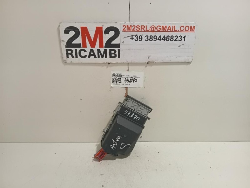 Scatola Fusibili 13222786 Opel Astra J 2012