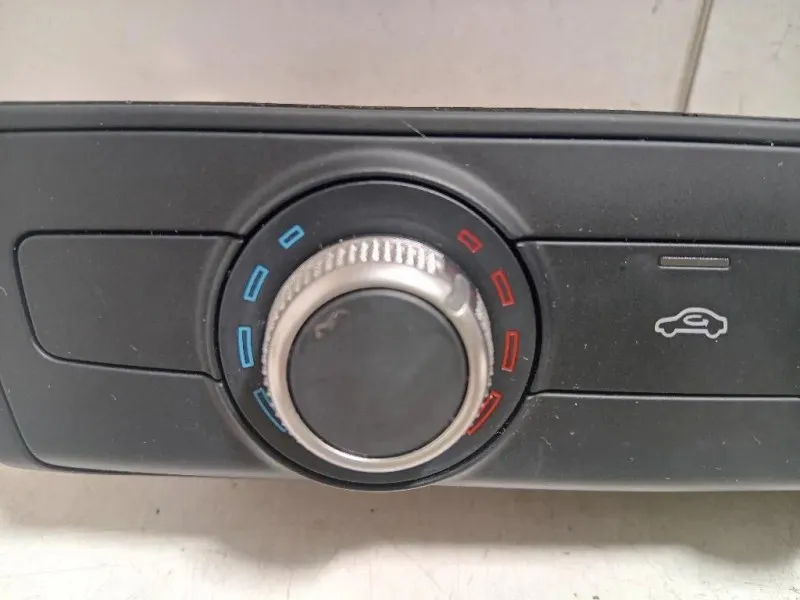 Modulo Comando Riscaldamento Clima 8V0820047D Audi A3 8VA Sportback 2012