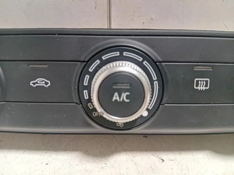 Modulo Comando Riscaldamento Clima 8V0820047D Audi A3 8VA Sportback 2012