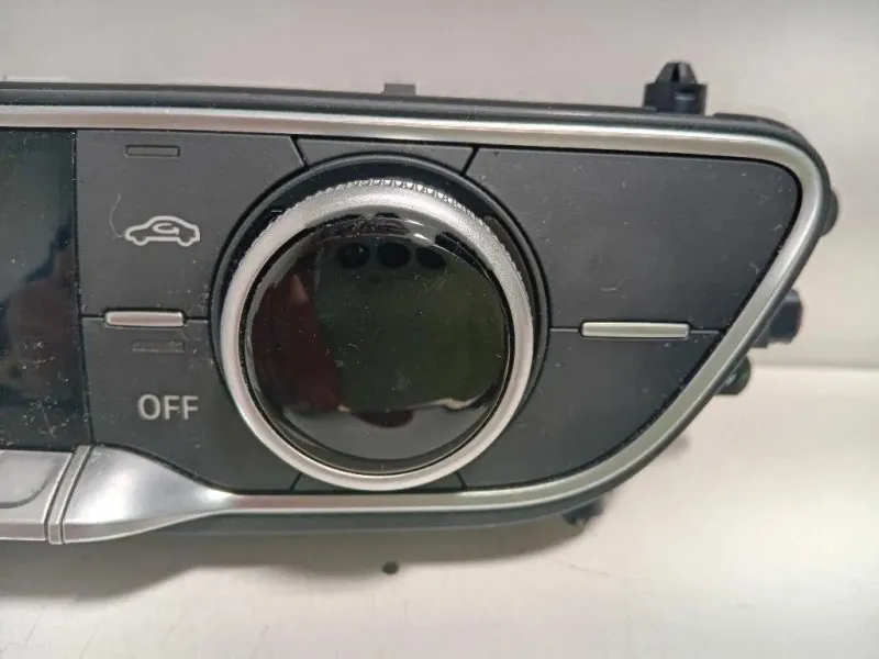 Modulo Comando Riscaldamento Clima 8W0820043F Audi A4 8W5 Avant 2015