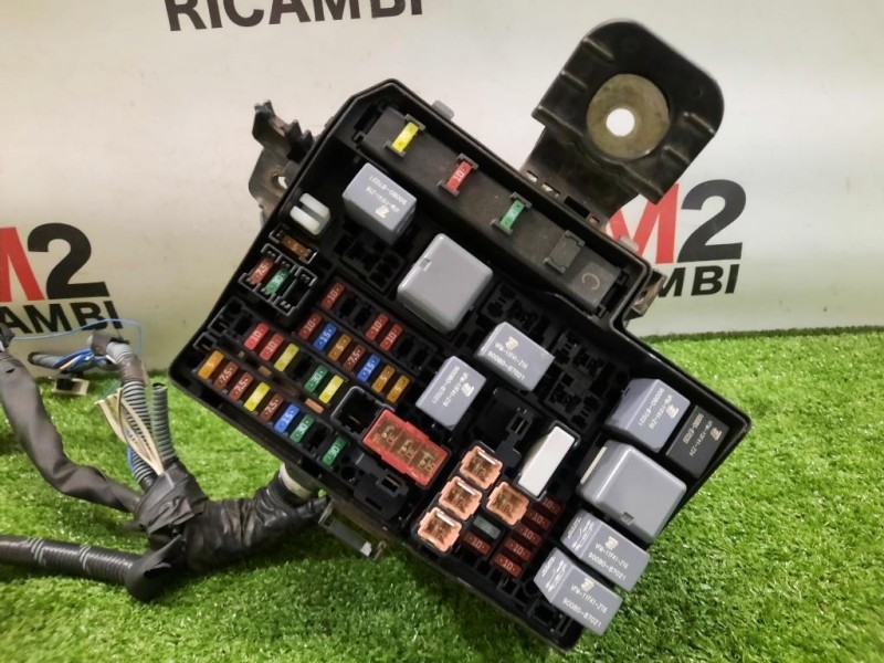 Scatola Fusibili 821150DQ20C Toyota Yaris IV 2014