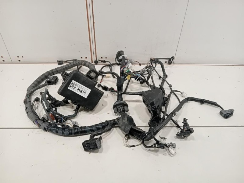 Scatola Fusibili 821150DQ20SCATOLA FUSIBILI+CABLAGIGIO Toyota Yaris IV 2017