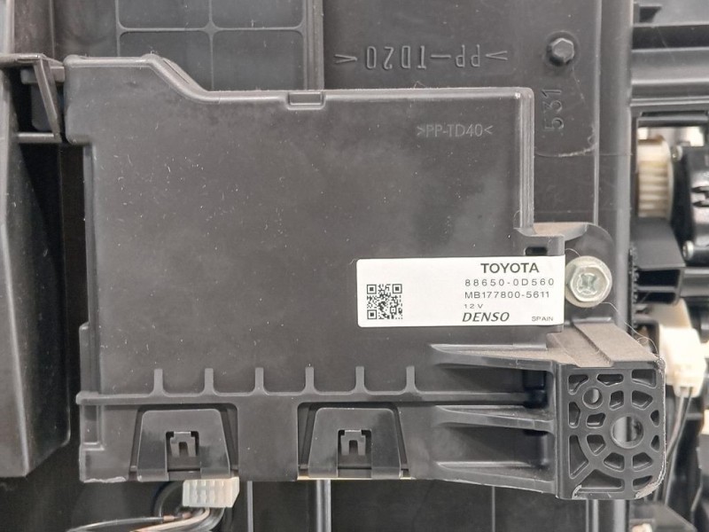Scatola Riscaldamento 87050-0D301 Toyota Yaris IV 2017