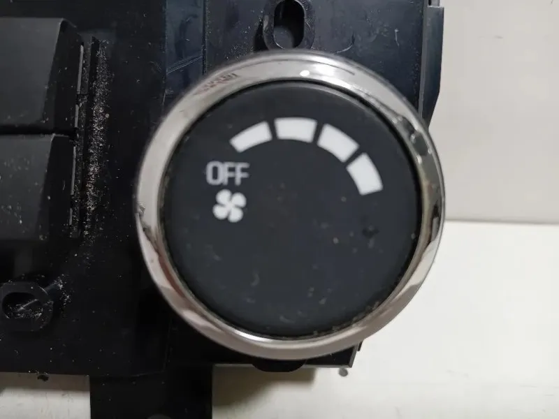 Modulo Comando Riscaldamento Clima 3870548 Chevrolet Orlando 2011