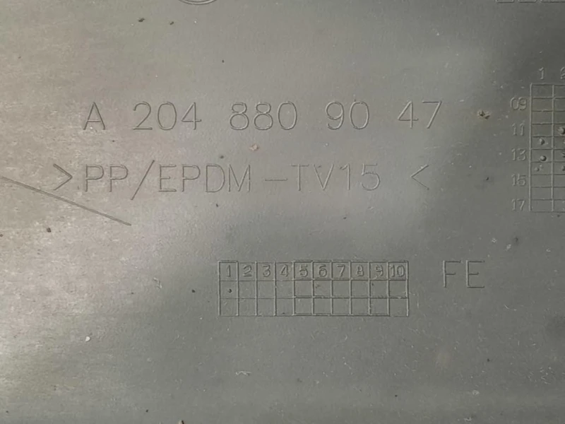 Paraurti POST A 2048809047 Mercedes Classe C W204 2011