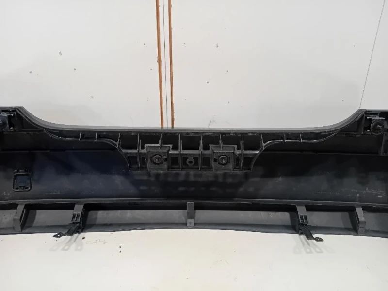 Paraurti POST A2118803340 Mercedes Classe E W211 2002