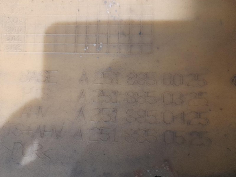 Paraurti POST A2518850025 Mercedes Classe R W251 2006