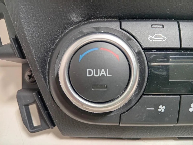 Modulo Comando Riscaldamento Clima  Mazda 3 III 2016