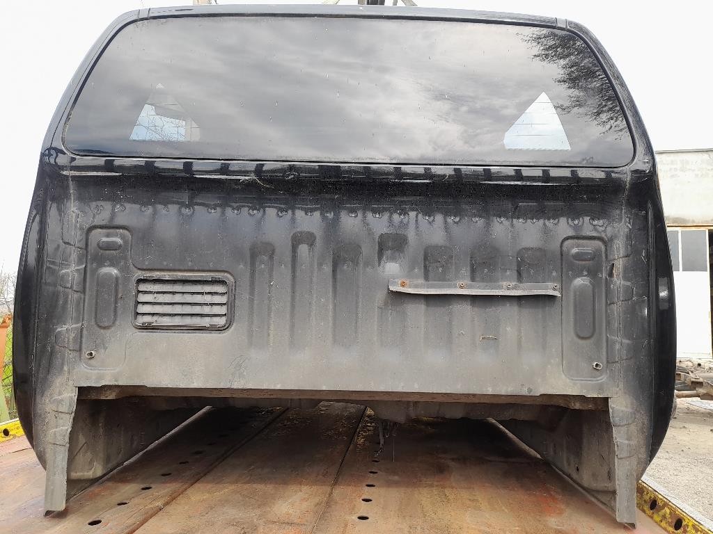 Scocca RICAMBI AUTO CONTATTARE Nissan Navara 2010