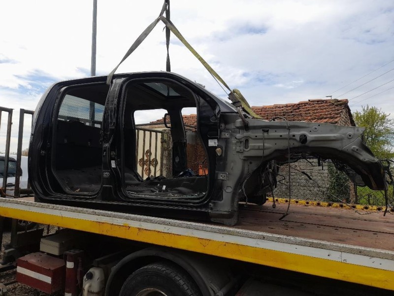 Scocca RICAMBI AUTO CONTATTARE Nissan Navara 2010