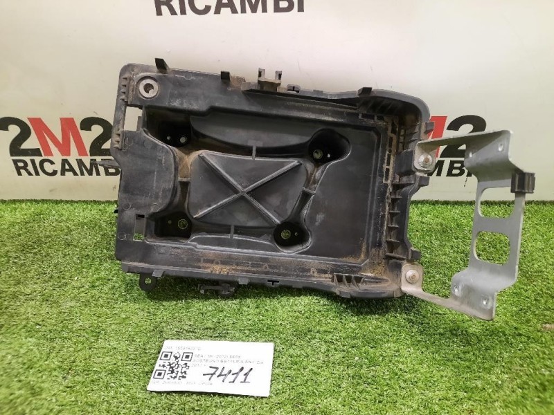 SEDE Sostegno Batteria ANT 1S0915331D Seat MII 2012