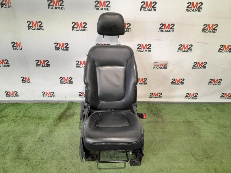 Sedile ANT DX K68096306AA Fiat Freemont 2011