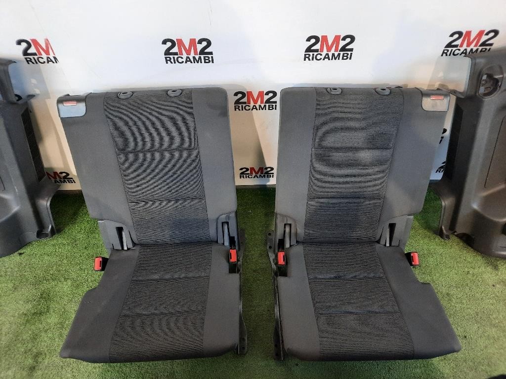 Sedile Completo POST 1T0885502A07N Volkswagen Touran II 2007