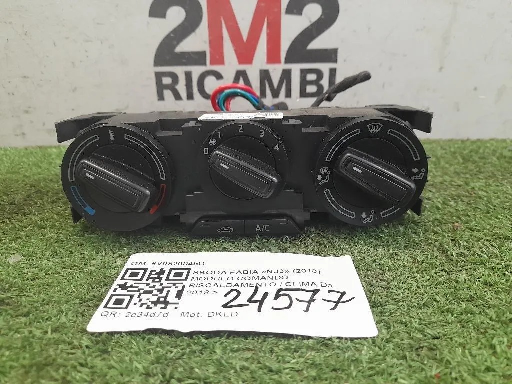 Modulo Comando Riscaldamento Clima 6V0820045D Skoda Fabia NJ3 2018