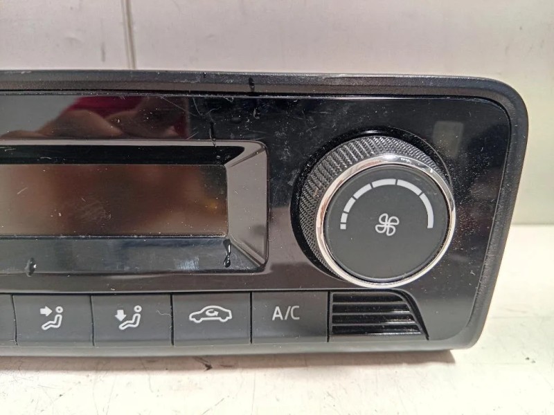 Modulo Comando Riscaldamento Clima 6V0 907 044 Skoda Fabia NJ3 2018