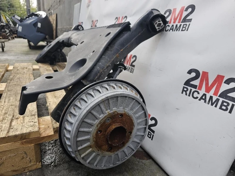 Assale POST 7701477391 Renault CLIO III 2006