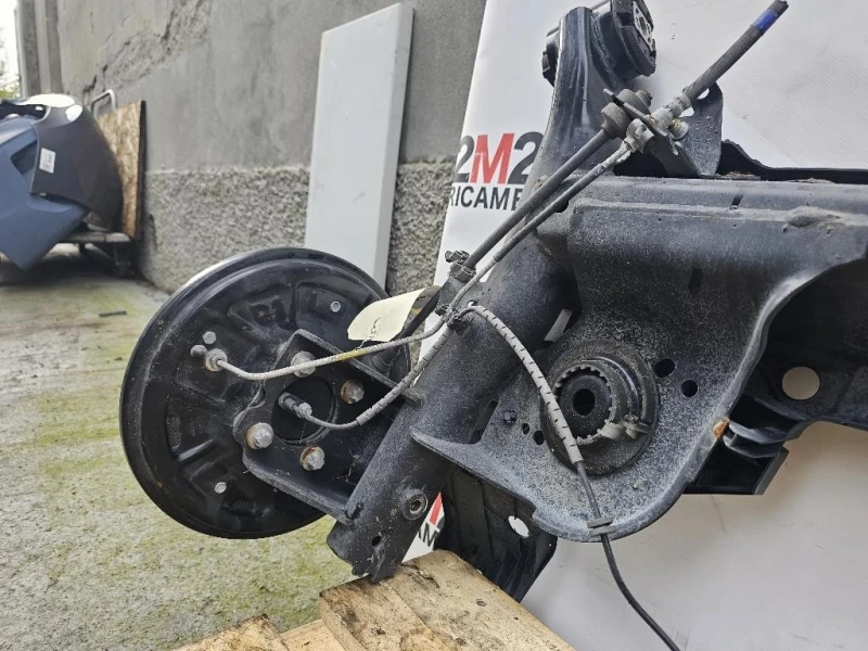 Assale POST 7701477391 Renault CLIO III 2006