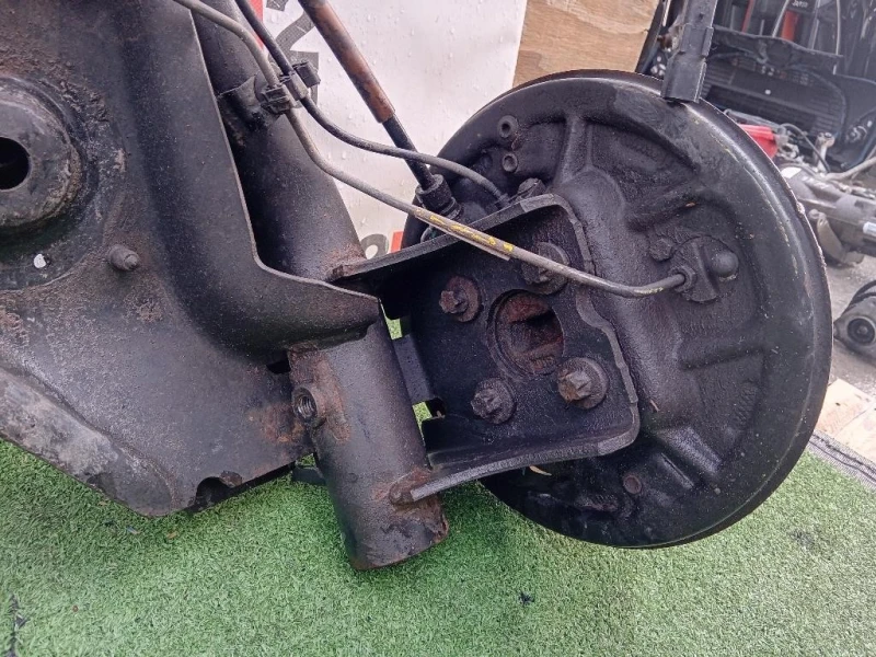 Assale POST 555011803R Renault CLIO IV 2016