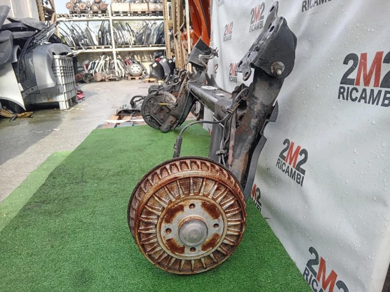 Assale POST 555011803R Renault CLIO IV 2016