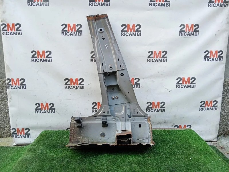 Montante Centrale SX MONTANTE CENTRALE SX Renault CLIO V 2019