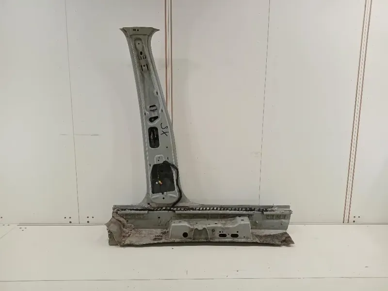 Montante Centrale SX Volkswagen T-roc 2017