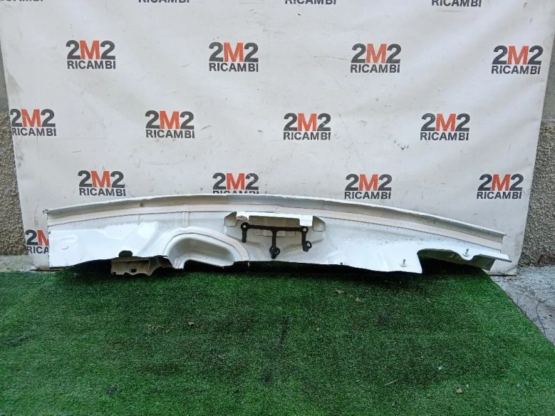 Montante Parabrezza ANT DX MONTANTE PARABREZZA ANT Mercedes Classe GLE W166 2015