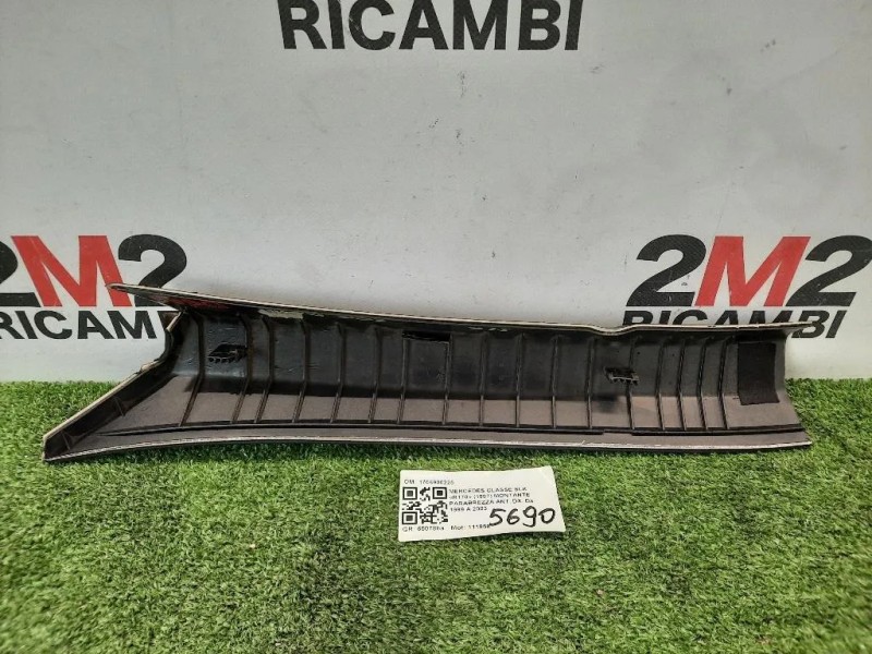 Montante Parabrezza ANT DX 1706900225 Mercedes Classe SLK R170 1997