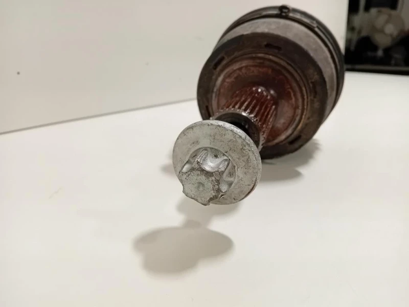 Semiasse ANT SX A2463303100 Mercedes Classe B W246 2014