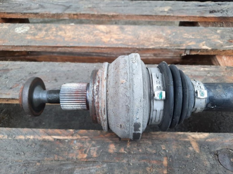 Semiasse POST DX 8W0501203D Audi A4 8W5 Avant 2015