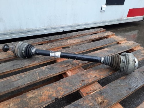 Semiasse POST SX 8W0501203D Audi A4 8W5 Avant 2015