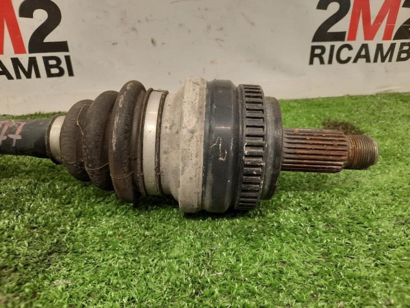 Semiasse POST SX Bmw Serie 1 E87 Berlina 2005