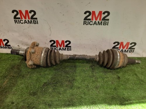 Semiasse POST SX MR528647 Mitsubishi Pajero III 2000