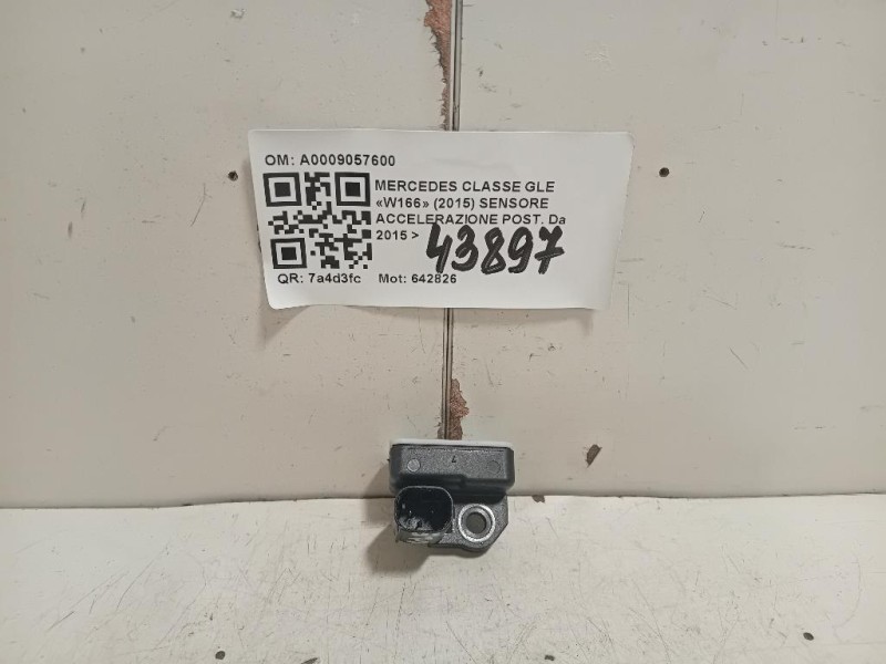 Sensore Accelerazione POST A0009057600 Mercedes Classe GLE W166 2015