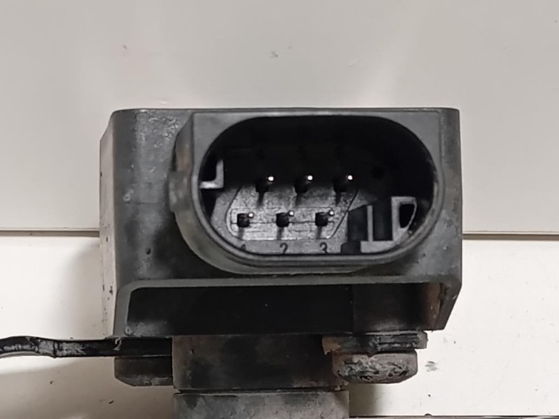 Sensore Altezza Proiettore ANT SX SENSORE ALTEZZA PROIETTORE ANT SX Mercedes Classe GLE W166 2015