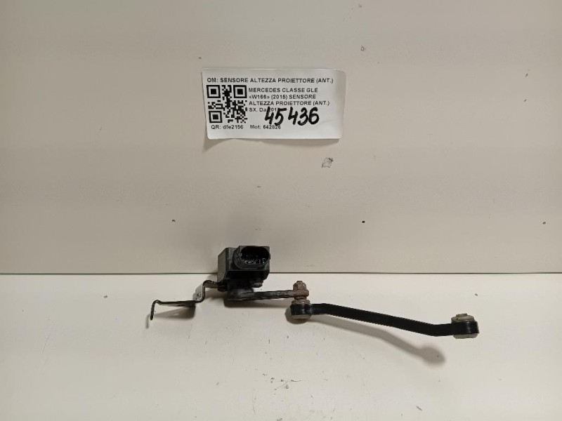 Sensore Altezza Proiettore ANT SX SENSORE ALTEZZA PROIETTORE ANT SX Mercedes Classe GLE W166 2015