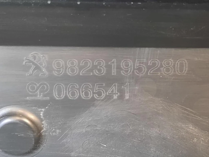 Paraurti POST 9823195280 Peugeot 2008 I 2016